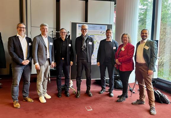 from left to right: Torsten Schrade, York Sure-Vetter, Chris Eberl, Harald Sack, Tilman, Martina Zimmermann, Marius Politze