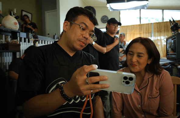 <p>It was just another episode of the Ang Walang Kwentang Podcast hosted by filmmakers and longtime friends JP Habac and Antoinette Jadaone that prompted the idea for the long-awaited reunion movie of Marvin Agustin and Jolina Magdangal, the popular ‘90s reel pair who were last seen together in the 2008 romantic comedy <em>I.T.A.L.Y. (I Trust And I Love You)</em>.</p>



<p>The hosts were trying to come up with a list of 23 things they want for 2023. “<em>Sinabi ko dun na ang isa sa mga gusto ko sanang mangyari</em> for 2023 <em>ay magkaroon ng</em> Marvin-Jolina reunion film,” says Habac. (One of the things I wanted for 2023 was a Marvin-Jolina reunion film, I said there.)</p>



<p>By January 19, 2023, exactly two days after that conversation, Jadaone texted Habac, asking him to steer the comeback film. “As a fairy godmother <em>ko si</em> Tonet <em>sa mga panahong iyon</em>. And the rest is history!” (Tonet was my fairy godmother at the time.) </p>



<p>The project also marks Jadaone and Habac’s first film collaboration. “It is Tonet who always reminds me that I can do comedy, that I can make people experience <em>kilig</em> (romantic giddiness) while making them laugh.”</p>



<figure class="wp-block-image size-large"><img alt="Adult, Female, Person" class="wp-image-2915704" height="674" src="https://www.rappler.com/tachyon/2025/02/ex-ex-2.png?fit=1024%2C806" width="1024" /><figcaption class="wp-element-caption">Director JP Habac on the set of ‘Ex Ex Lovers’ with lead Jo