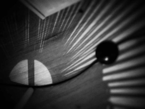 Ces 4 photos font partie d'une série d'abstraction réalisée ici avec des ombres.