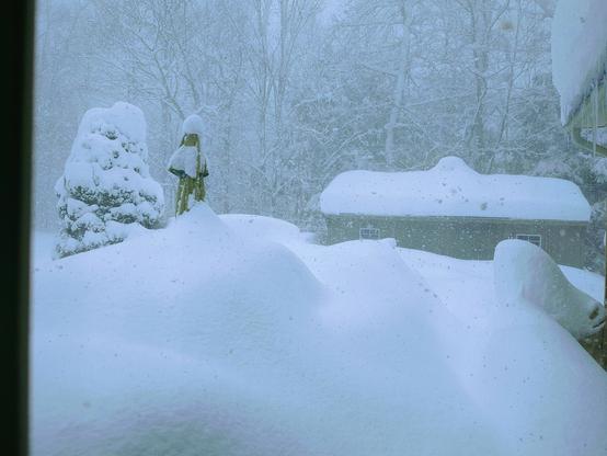 My back deck is completely filled with more feet of snow and still coming down