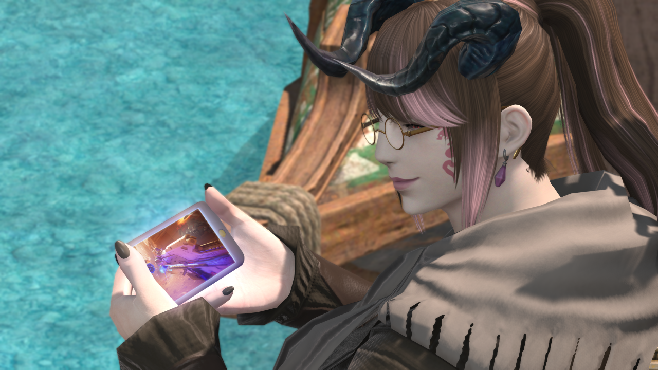 Vivi’s FFXIV character looking at METAL EDEN on a Tomestone