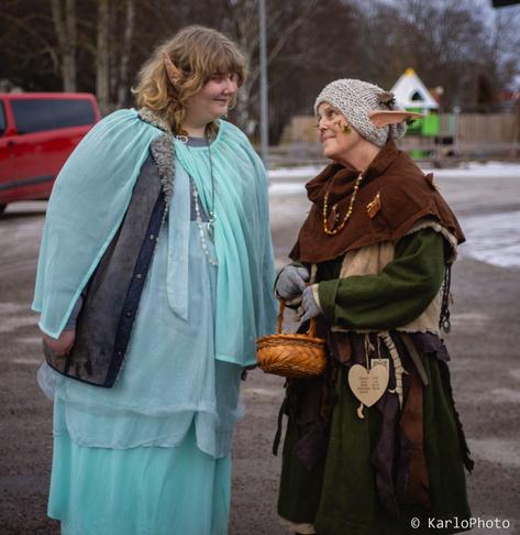Two women cosplaying as trolls.