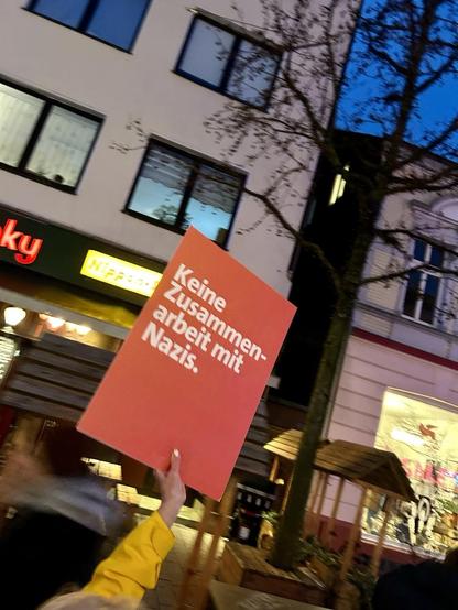 Plakat: Keine Zusammenarbeit mit Nazis