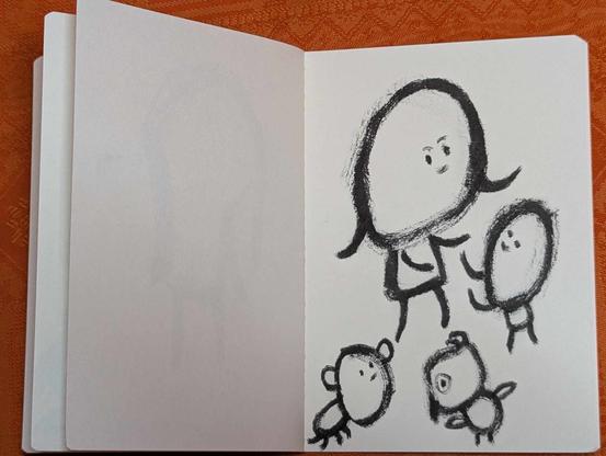 4 personnages dont une fillette, un petit enfant, un chien et un oiseau, dessin intuitif au feutre pinceau dans un cahier.