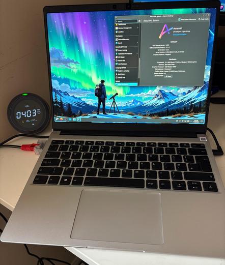 Framework 13 AMD edition running Aurora Linux