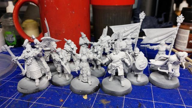 White primed 19th c Turkish troops with some weird things like gas masks and a beboobed harpy companion and some other weirdly anachronistic stuff