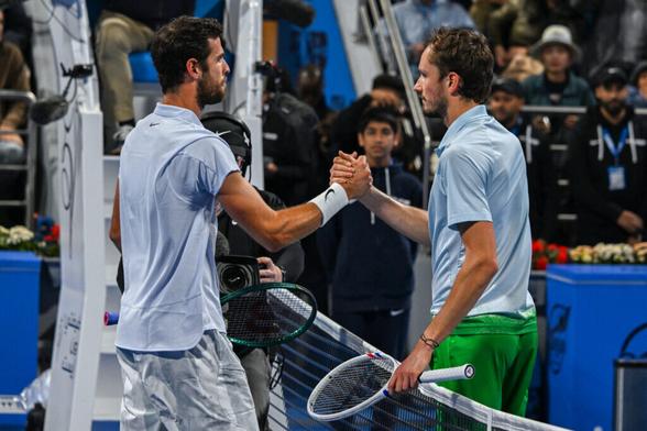 Daniil Medvedev admits he did something risky against Karen Khachanov which could have seen him lose 6-0 6-0