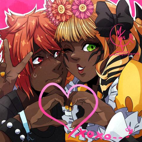 An illustrated icon with Honey B. Lovely and Erichthonios from FFXIV posed together as if Erichthonios is reluctantly taking a photo with the idol, Honey. They are holding their hands up to make a heart, althrough Erich's half is a little clumsy. A pink heart is drawn overtop with XOXO and a trail following it with a bee - as if signed.