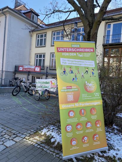 GetTUgether stand