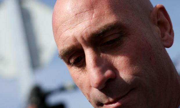 Luis Rubiales, a la salida de la Audiencia Nacional hace unos días (Florencia Tan Jun vía getty images)