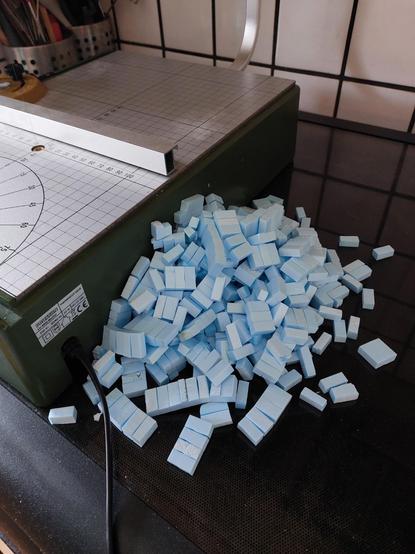 A pile of XPS model bricks next to a thermocut