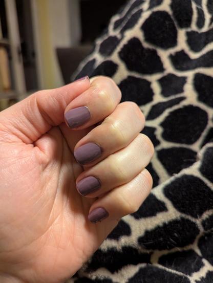 Nägel mit Farbe
