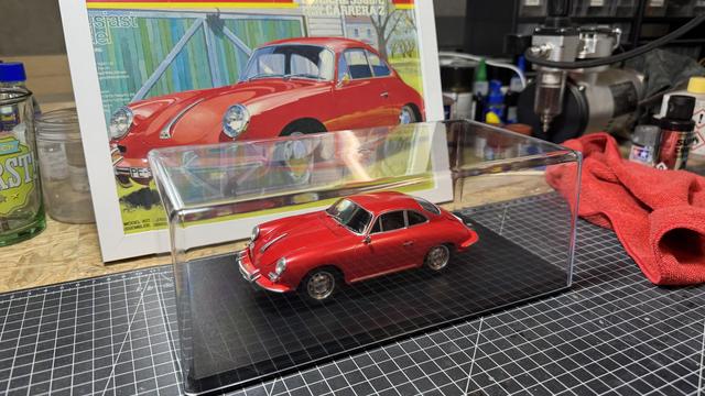 Finished model of a Porsche 356 by Fujimi