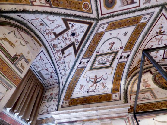 murals, ceiling decoration in the Apollo Room, Castel Sant'Angelo. 

Pompeiian style.