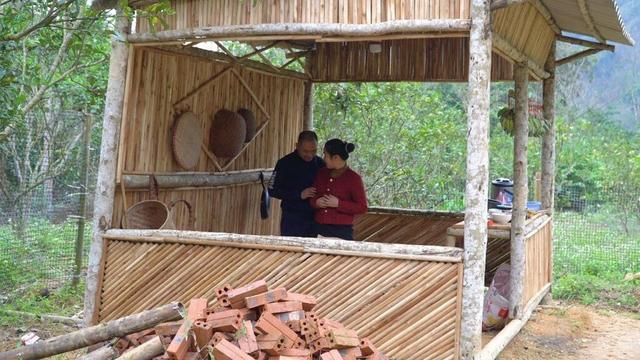 CEO Jay makes a surprising proposal, how will the single mother react?