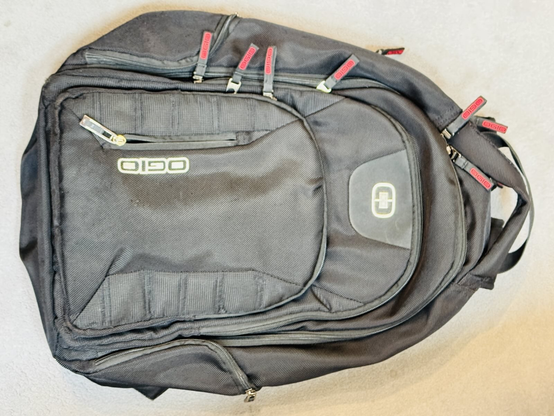 Ogio Urban 17 Rucksack von Vorne