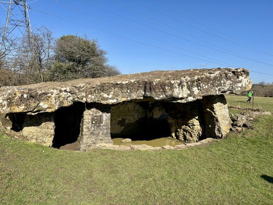Tinkinswood burial chamber.