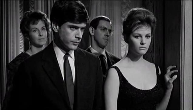 Tomas Milian e Claudia Cardinale ne I delfini