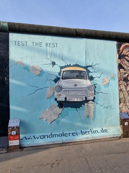 #BerlinWall East Side Gallery