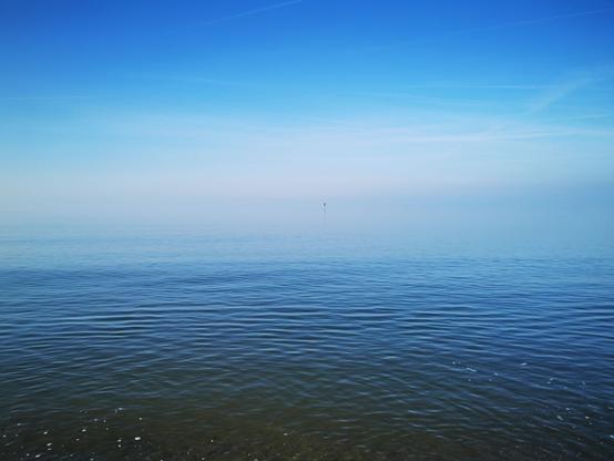 Bild von der sehr ruhigen Nordsee