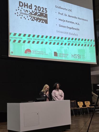 Marja Kersten und Simon Engelbrecht aus dem Team der DHd 2025.