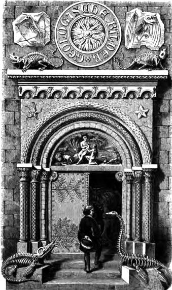 Portail avec une arche décorée d'ophiures fossiles, portes décorées d'un motif évoquant des fougères, linteau avec squelettes et  fossiles (archeopteryx ?)
Encadrant les marches du seuil, un squelette d'iguanodon et un de petit diplodocus (?) en tout cas avec un long cou grêle