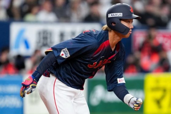 侍Jの"新秘密兵器"？　井端監督「さらに速さを感じた」…DeNA梶原の"ポテンシャル" | Full-Count