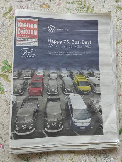 Titelblatt der heutigen Kronen-Zeitung:
Happy 75. Bus-Day (VW-Bus)