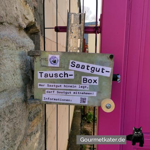 Tauschbox am Tor