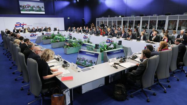 Blick in den Verhandlungssaal in Warschau beim informellen Treffen der EU-Forschungsministerinnen und -minister