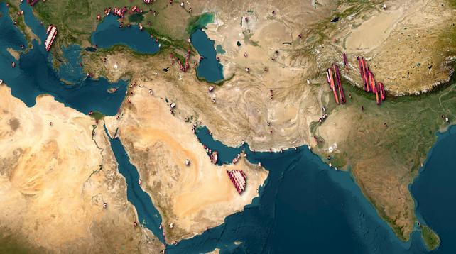 map - heat map of available imagery over Middle East at the time the shared article was writtem
