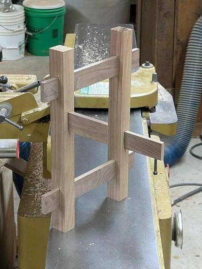 Trying out non-euclidean wood joinery methods