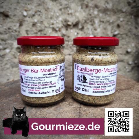 2 Gläser Senf