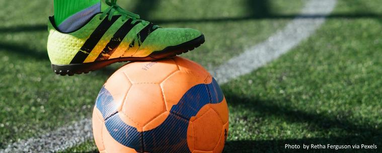 Controlling a soccer ball, an image reflecting the message of this blog post, that investors should work on the things they can control and recognize the things they cannot control.