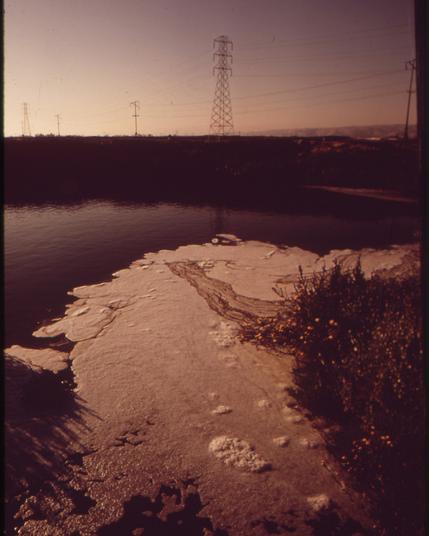 1970s photo of sewage pollution in the South Bay