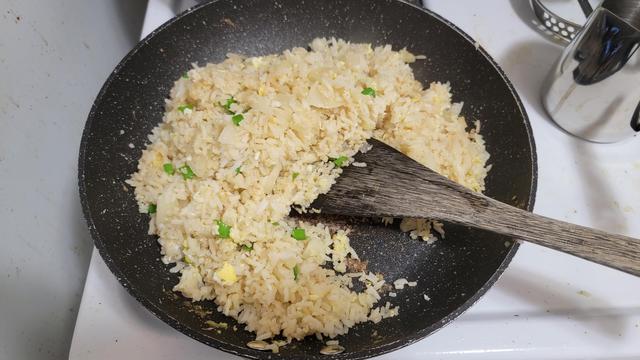 May be a a pan of food