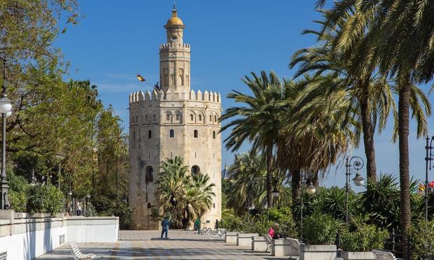 Sevilla, Torre del Oro. (Getty Images)