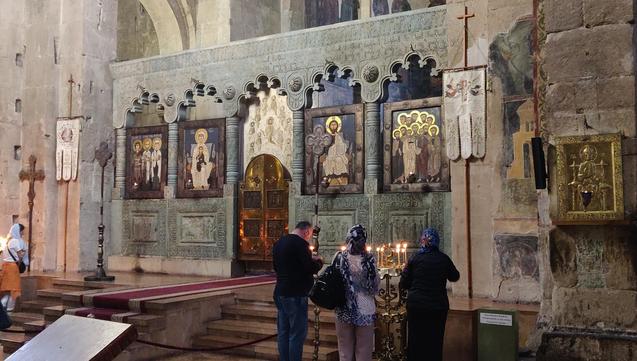 Inside the cathedral, view of several iconographic, devotional images.