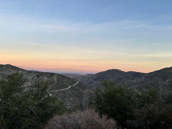 View from a trail near Pacifico Mountain Trailhead in Palmdale, California. Picture by Happy Vegan Campers.