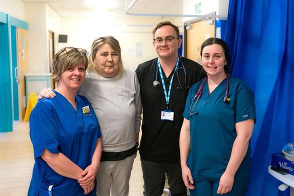 Wendy Rees - Respiratory Nurse Specialist, Michelle – patient, Dr Scott O’Rourke – Consultant Physician and Clinical Lead for the Acute Medical Assessment Unit, Dr Charlotte James, Resident Doctor