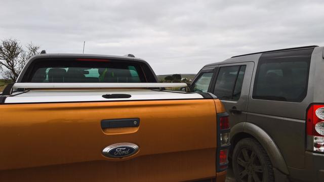 The #PrideOrange #WarMachine #MakesFriends... #VeryEasily...