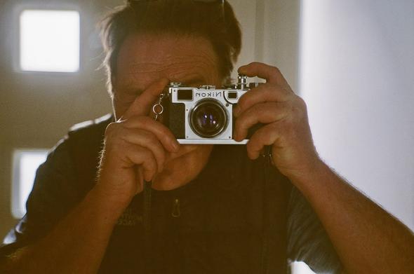 Selfie of me shooting my 1958 Nikon S2