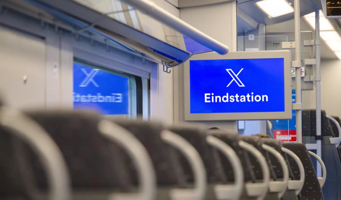 X last stop photoshopped in Desiro