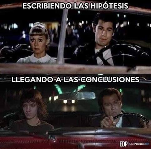 Foto superior: Sandy (Olivia Newton) y Dany (John Travolta) de la película Vaselina dentro del auto con aire rebelde pero inocente. Texto: "Escribiendo las hipótesis".

Foto inferior: Mia Wallace (Uma Thurman) y Vincent Vega (John Travolta) de la película Tiempos violentos, dentro de un auto con aire tenso, molesto y añejo. Texto: Llegando a las conclusiones.
