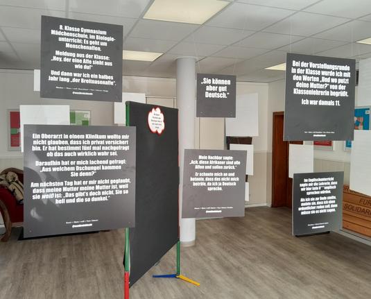Ausstellung "Was ihr nicht seht" bei der Mülheimer AWO