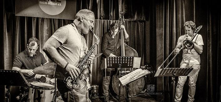 Root 70 - Live Jazzfotografie Frank Schindelbeck