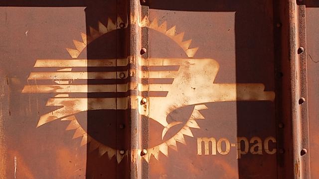 MoPac eagle logo