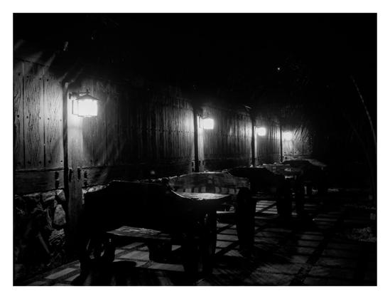 Same setting, but different angle, and features three benches and also four wall lanterns.