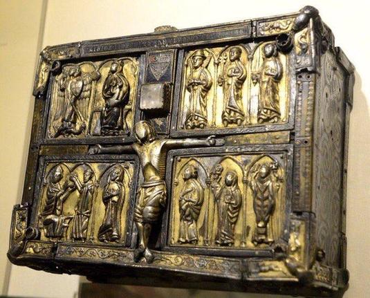 Image of the richly worked shrine