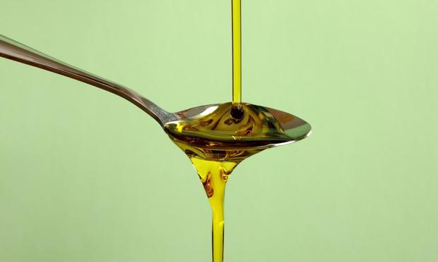 Aceite de oliva, en una imagen de archivo (Getty Images / iStockphoto)
